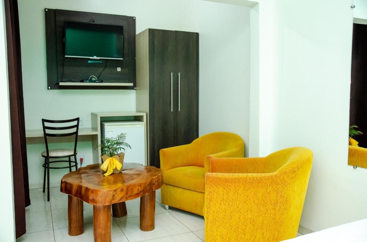Hotel Della Vita Gloria de Dourados Ngoại thất bức ảnh